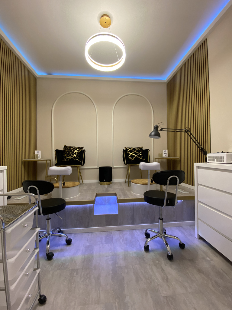 Zusätzliches Foto von Feet 2 (R)